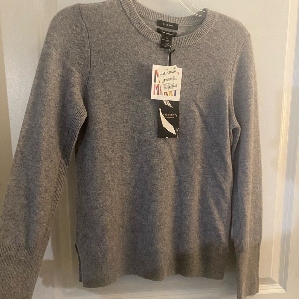 Halogen Gray Cashmere Sweater Sz XS NWT - Picture 10 of 10